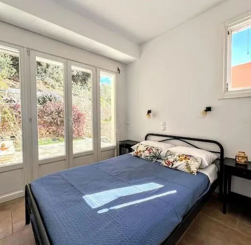 Sea & Sunset Terrace - Island House By Hostandros Сasa de vacaciones Batsi